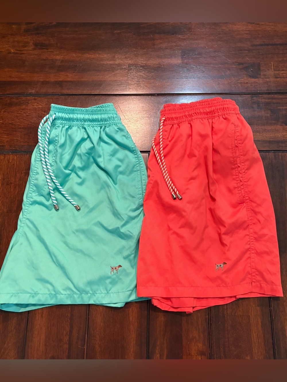 2 Southern Point Co. Swim Trunks with Dog Logo, Men’s M